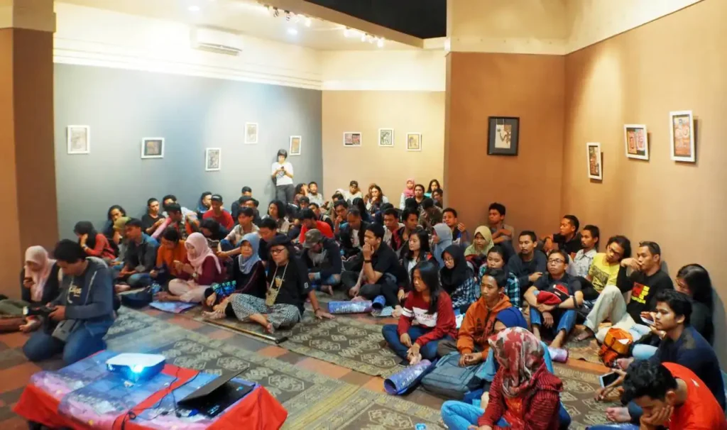 Bedah Film Dan Diskusi Malam Menyimak Munir